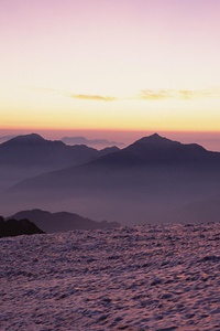 剑指苍穹，侠骨柔情：一代豪杰的胜利凯歌